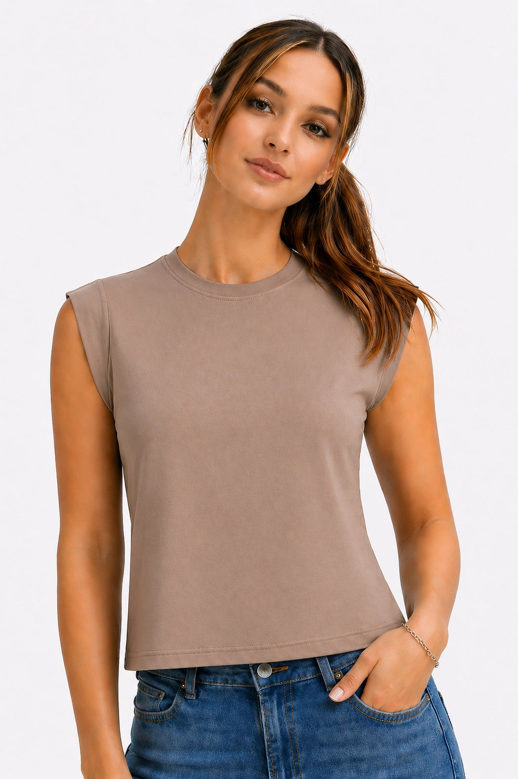 Breeze Essential Top