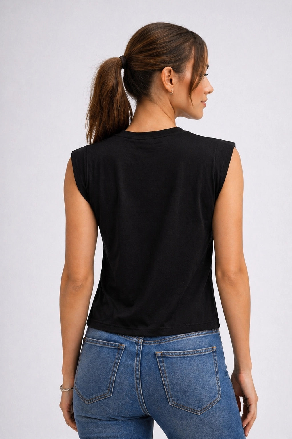 Breeze Essential Top
