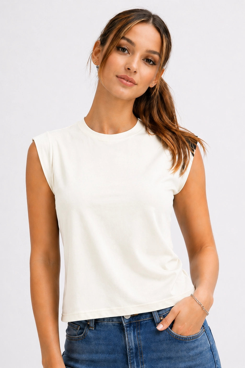 Breeze Essential Top